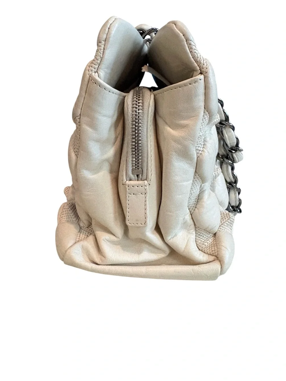 CHANEL Stravinsky Bubble Quilted Tote